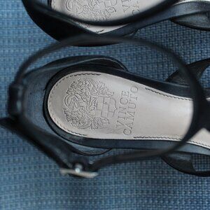 Vince Camuto Womens Black Heels